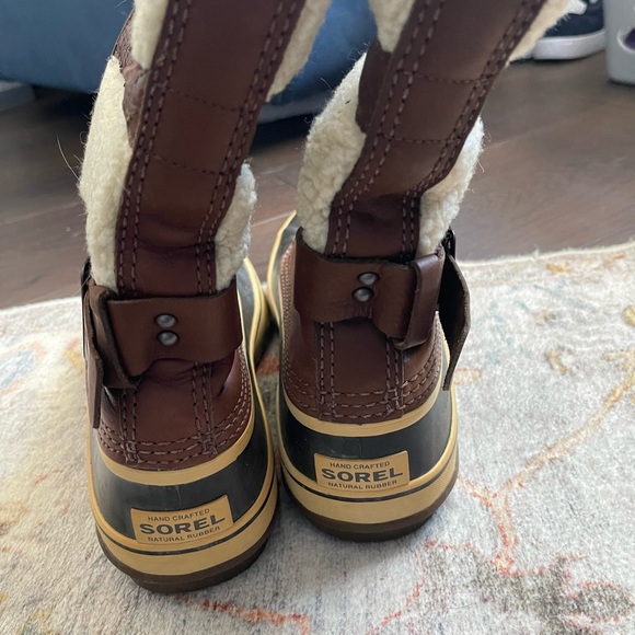 Sorel Helen of Tundra boot size 11 - Picture 5 of 6